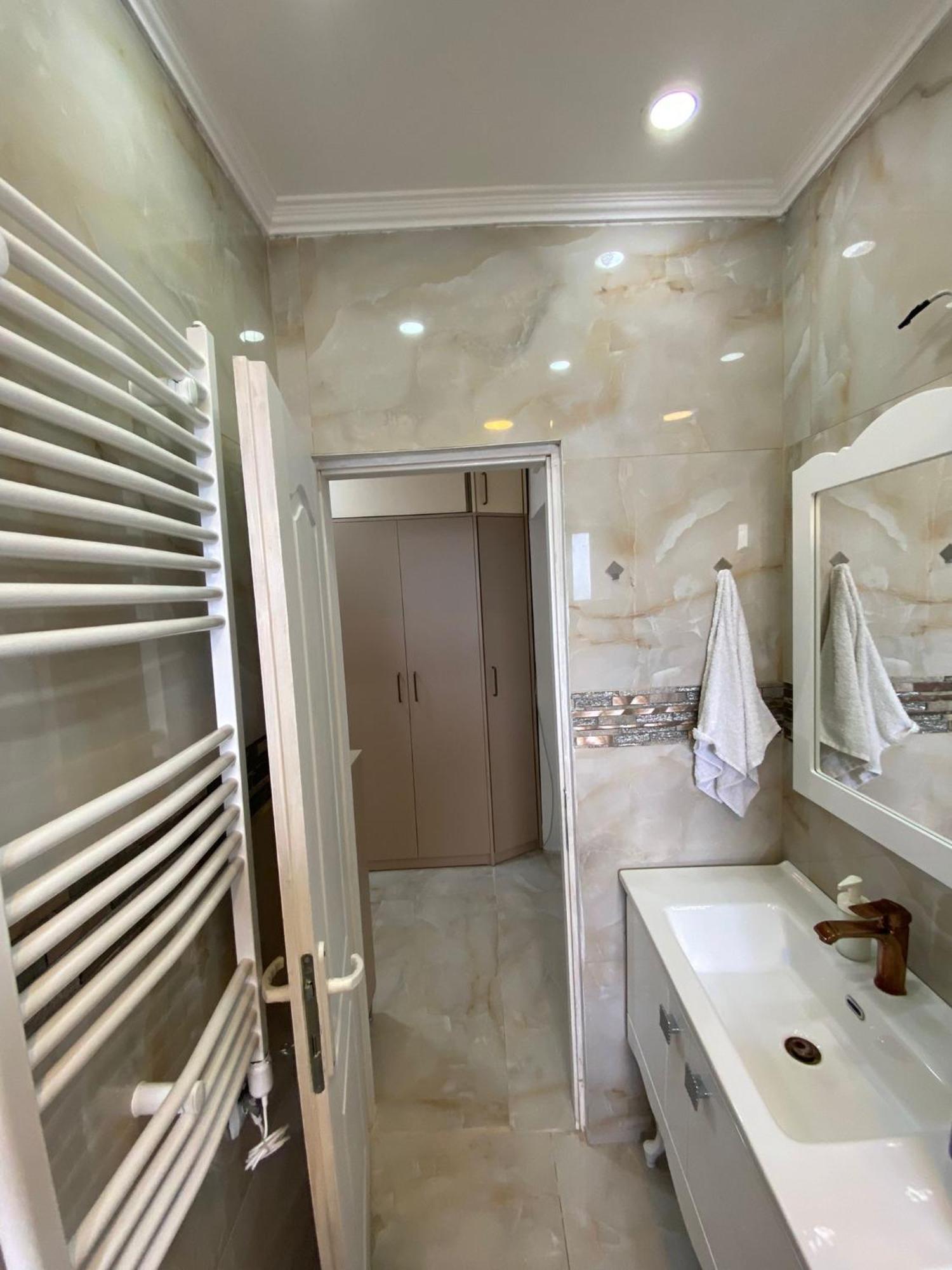 Apartment Wellness Belgrad Exteriör bild