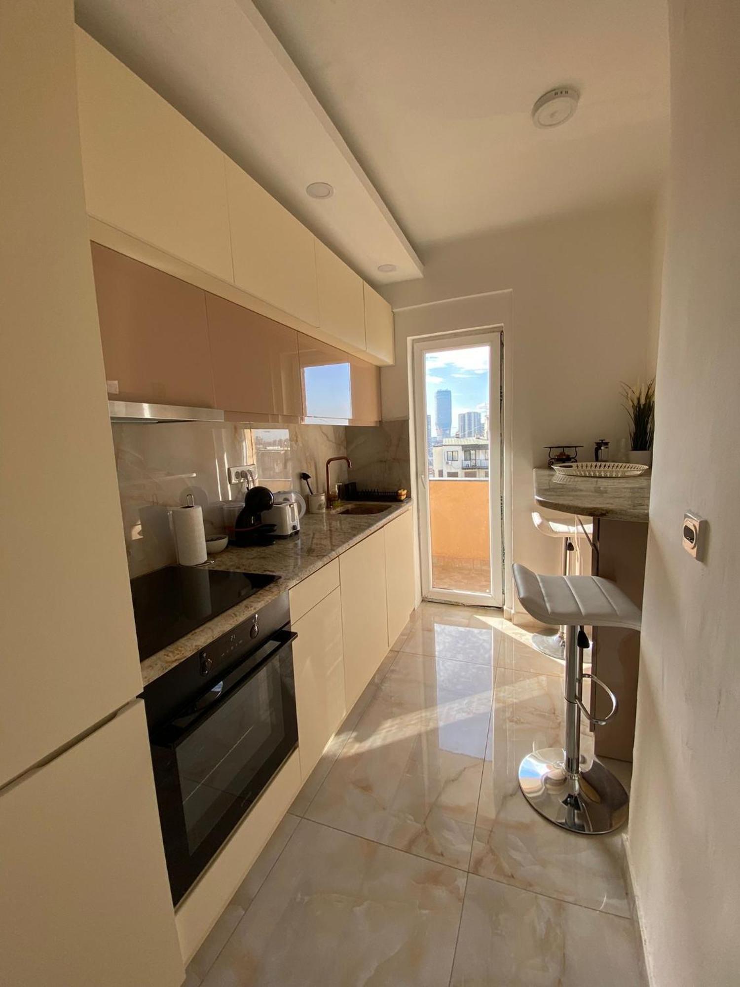 Apartment Wellness Belgrad Exteriör bild