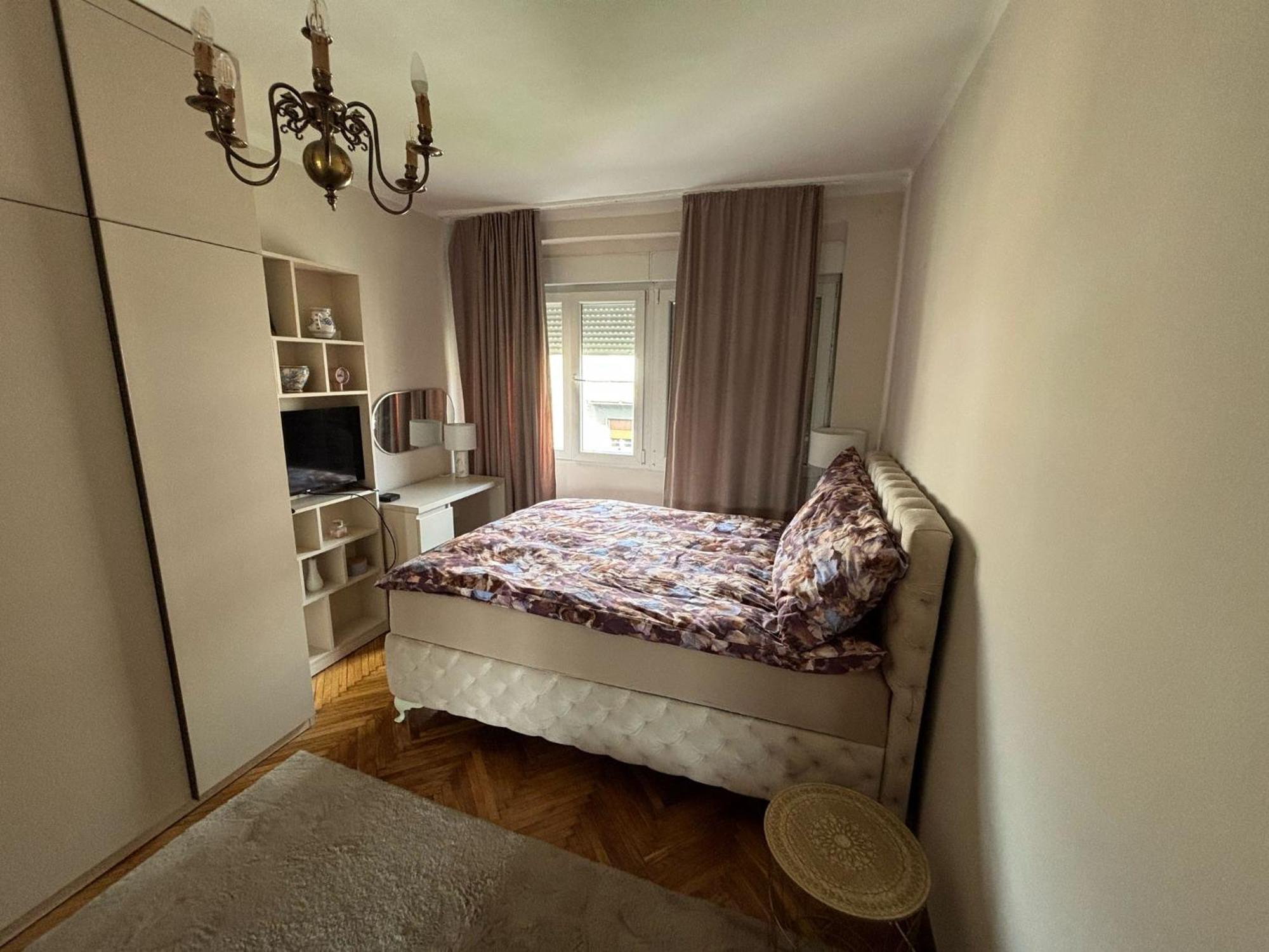 Apartment Wellness Belgrad Exteriör bild